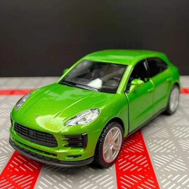 [TOY] 1:36 Porsche 2019 Macan Green Model Car Die-Cast