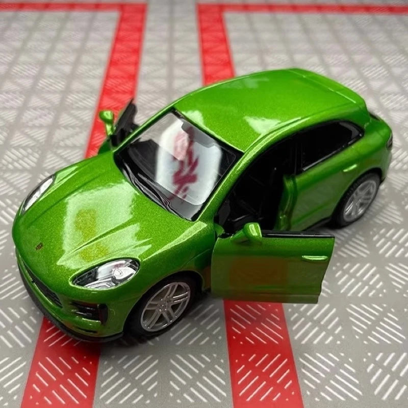 [TOY] 1:36 Porsche 2019 Macan Green Model Car Die-Cast