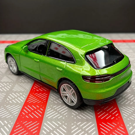 [TOY] 1:36 Porsche 2019 Macan Green Model Car Die-Cast