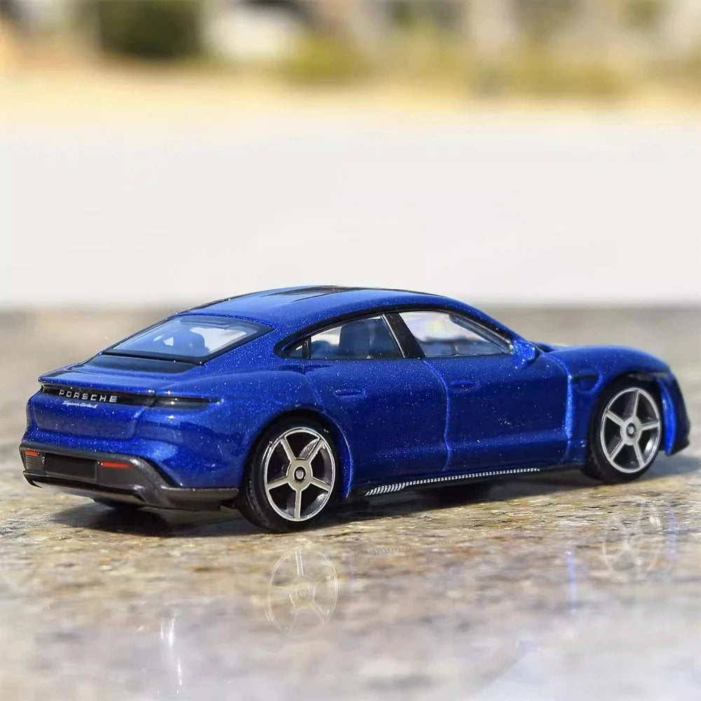 [TOY] 1:36 Porsche 2019 Taycan Blue Model Car Die-Cast