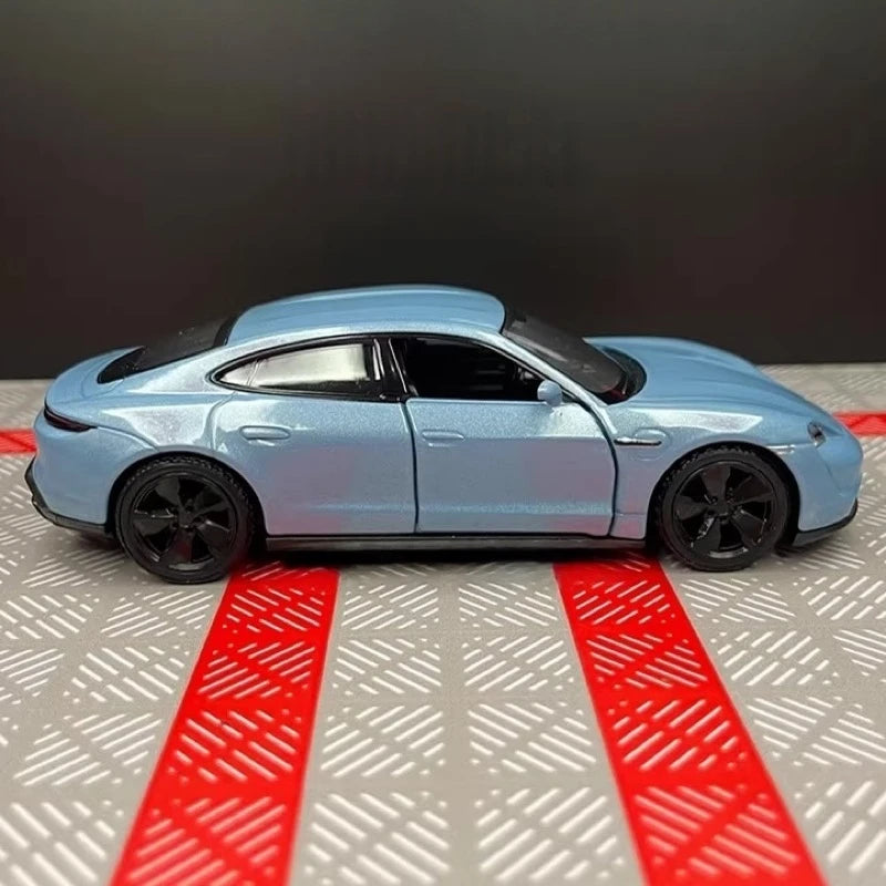 [TOY] 1:36 Porsche 2019 Taycan Cyan Model Car Die-Cast