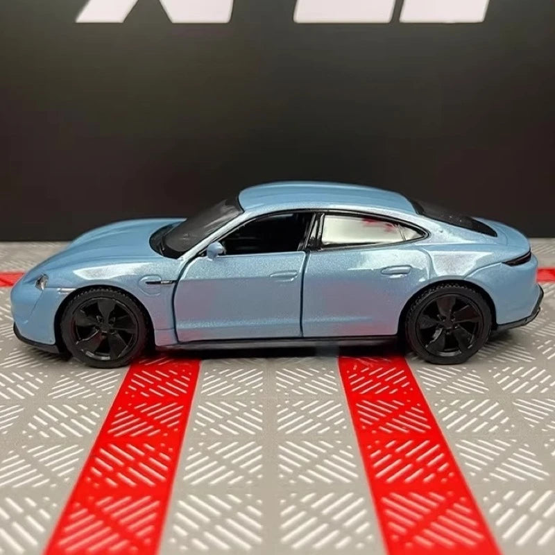 [TOY] 1:36 Porsche 2019 Taycan Cyan Model Car Die-Cast