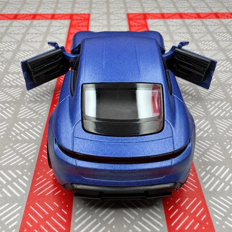 Porsche 2019 Taycan Matte أزرق 1:36 – نموذج عرض معدني مصبوب