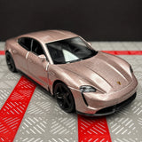 [TOY] 1:36 Porsche 2019 Taycan Pink Model Car Die-Cast