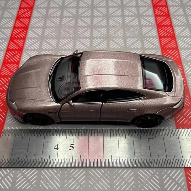 [TOY] 1:36 Porsche 2019 Taycan Pink Model Car Die-Cast