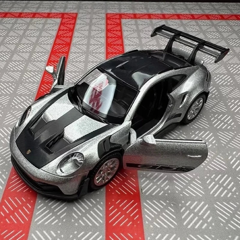 [TOY] 1:36 Porsche 2023 911 992 GT3 RS Silver Model Car Die-Cast