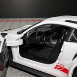 [TOY] 1:36 Porsche 2023 911 992 GT3 RS vit modellbil Die-Cast