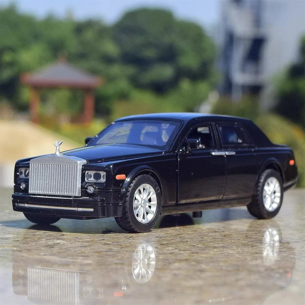 [TOY] 1:36 Rolls-Royce 2003 Phantom VII Black Model Car Die-Cast