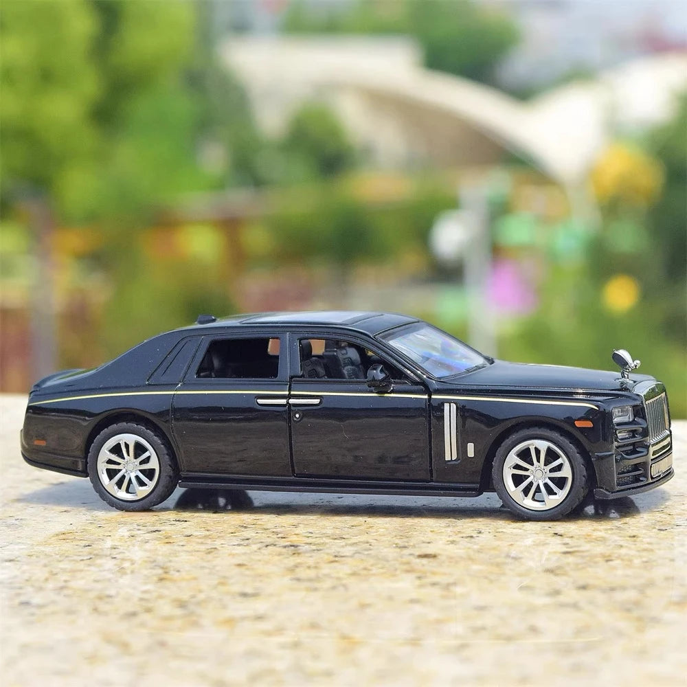 [TOY] 1:36 Rolls-Royce 2017 Ghost Black Model Car Die-Cast
