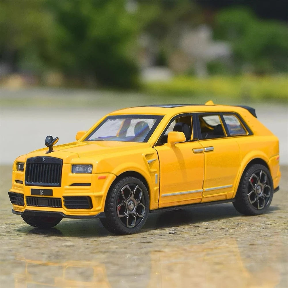 [TOY] 1:36 Rolls-Royce 2020 Cullinan Mansory Yellow Model Car Die-Cast