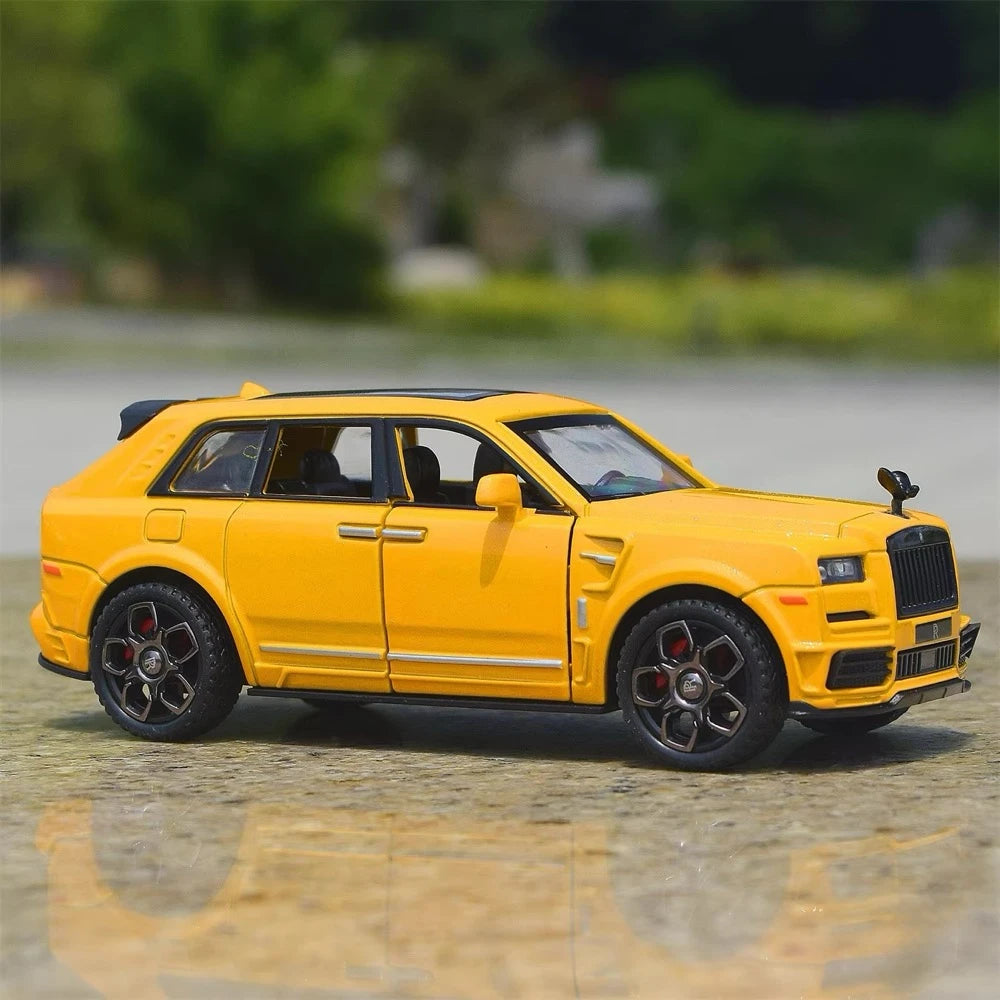 [TOY] 1:36 Rolls-Royce 2020 Cullinan Mansory Yellow Model Car Die-Cast