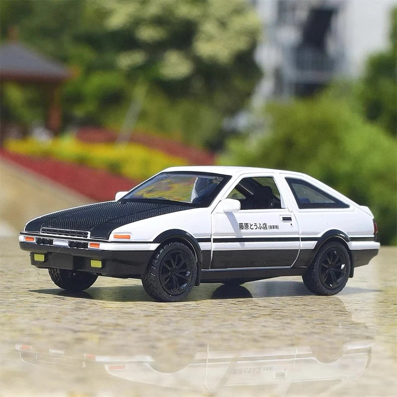 [TOY] 1:36 Toyota 1983 Corolla AE86 Initial D Model Car Die-Cast