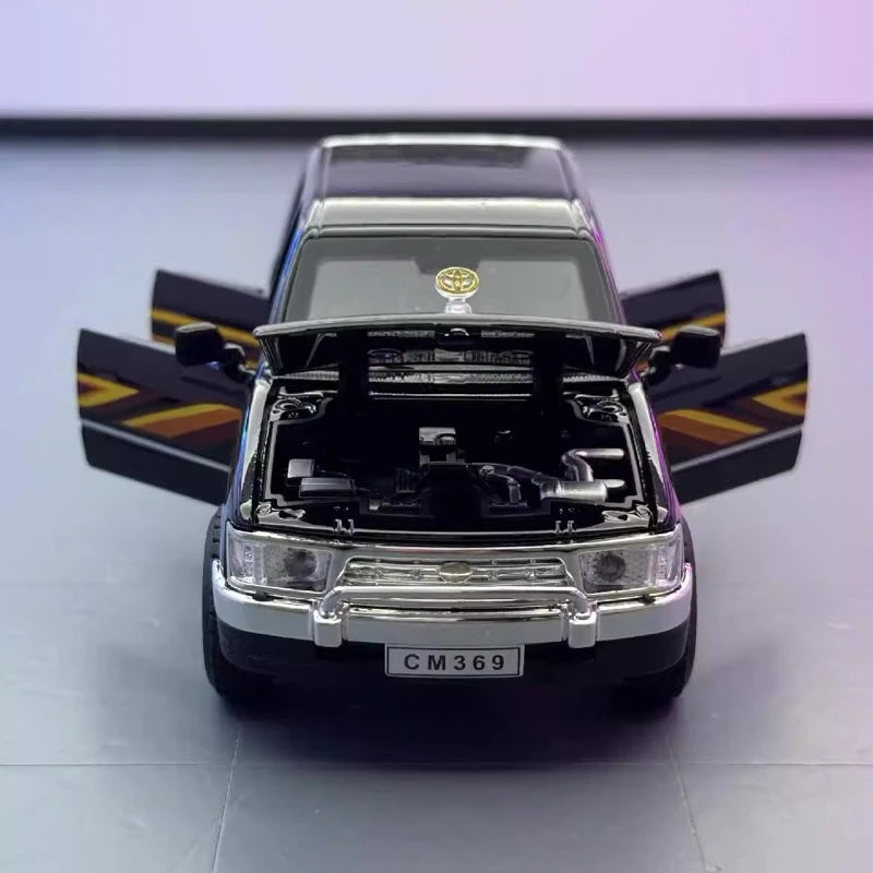 [TOY] 1:36 Toyota 1988 Hilux Black Model Car Die-Cast
