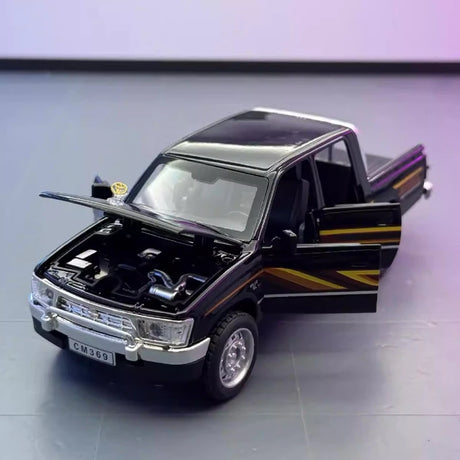 [TOY] 1:36 Toyota 1988 Hilux Black Model Car Die-Cast