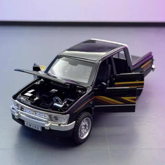 [TOY] 1:36 Toyota 1988 Hilux Black Model Car Die-Cast