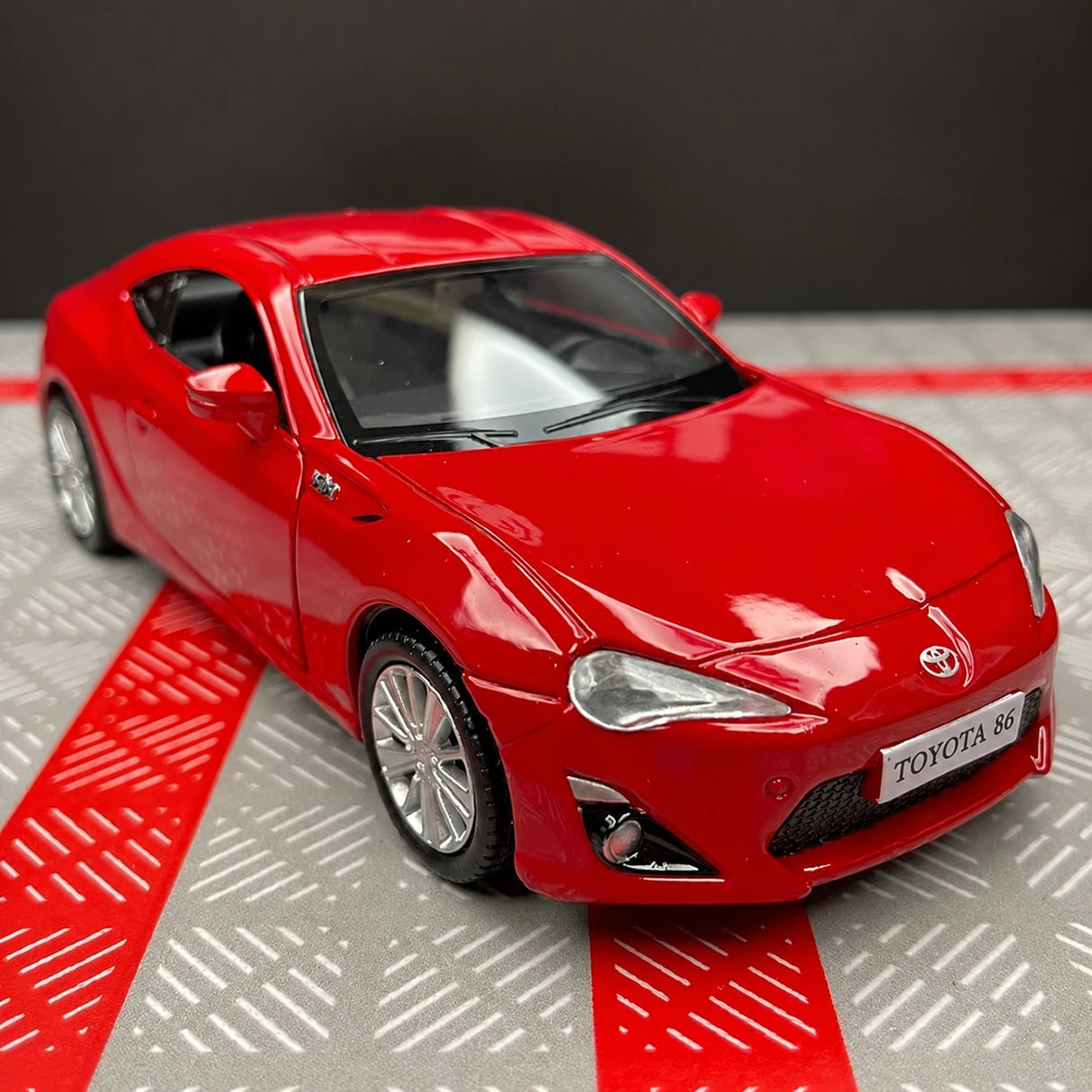 [TOY] 1:36 Toyota 2012 86 ZN6 Red Model Car Die-Cast