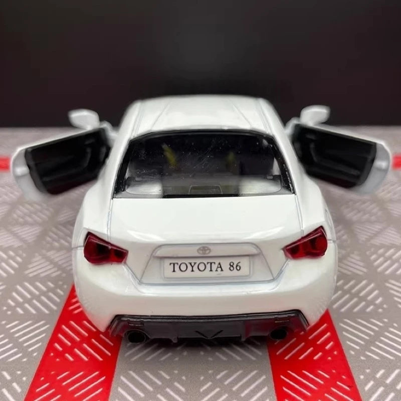 [TOY] 1:36 Toyota 2012 86 ZN6 White Model Car Die-Cast