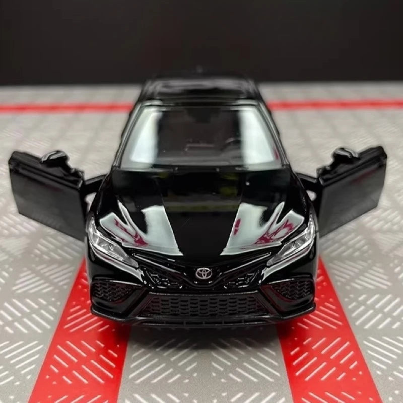 [TOY] 1:36 Toyota 2017 Camry XV70 Glossy Black Model Car Die-Cast
