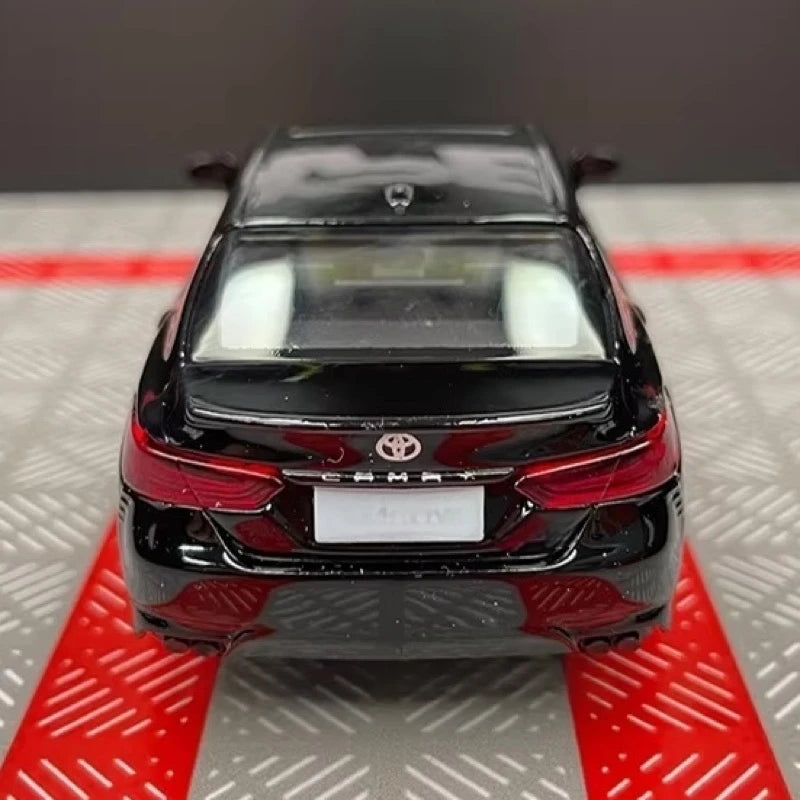 [TOY] 1:36 Toyota 2017 Camry XV70 Glossy Black Model Car Die-Cast