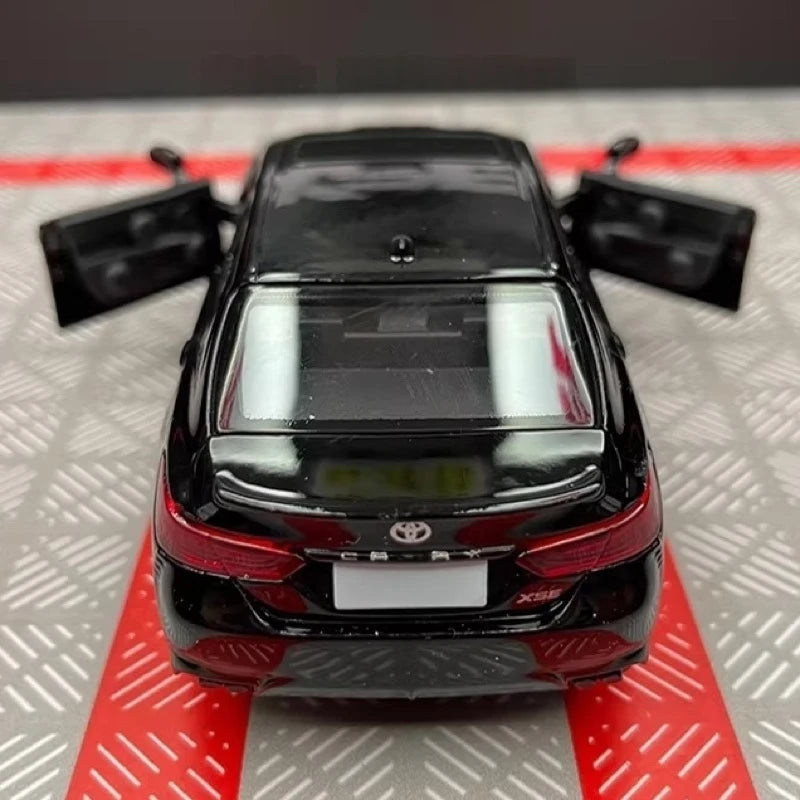 [TOY] 1:36 Toyota 2017 Camry XV70 Glossy Black Model Car Die-Cast