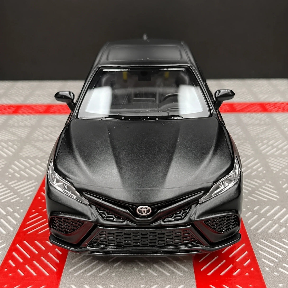 [TOY] 1:36 Toyota 2017 Camry XV70 Matte Black Model Car Die-Cast