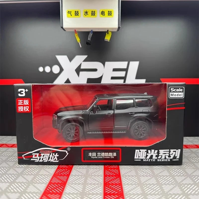 [TOY] 1:36 Toyota 2023 Land Cruiser J250 Black Model Car Die-Cast