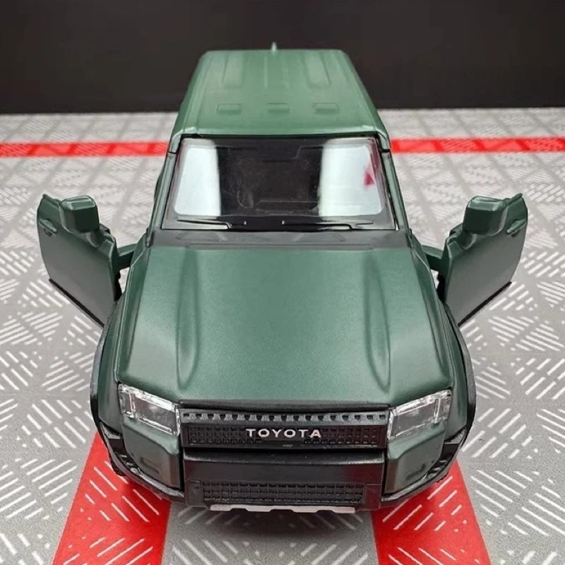 [TOY] 1:36 Toyota 2023 Land Cruiser J250 Green Model Car Die-Cast