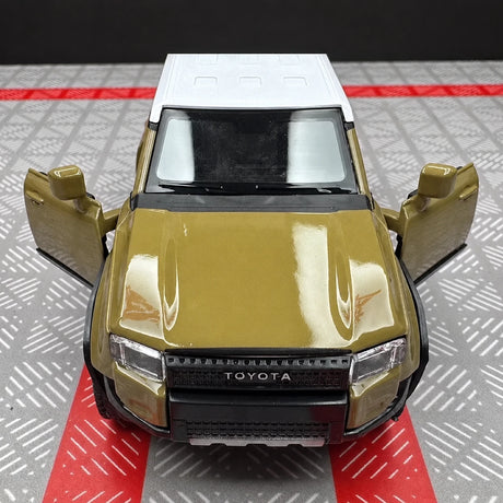 [TOY] 1:36 Toyota 2023 Land Cruiser J250 Khaki Model Car Die-Cast