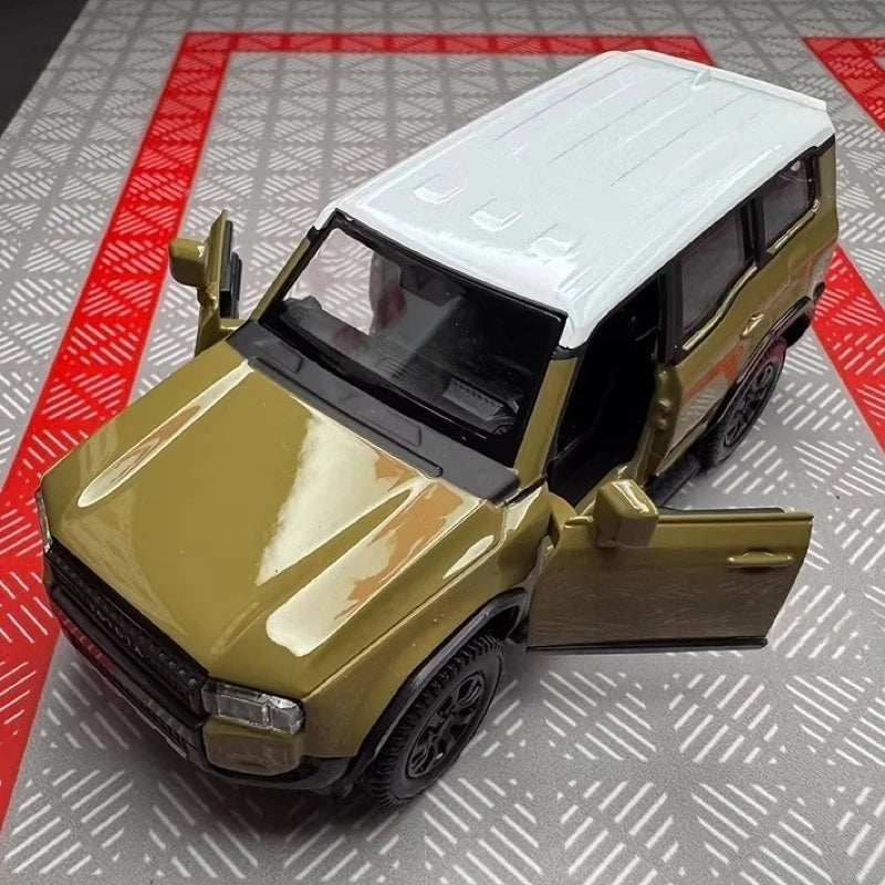[TOY] 1:36 Toyota 2023 Land Cruiser J250 Khaki Model Car Die-Cast