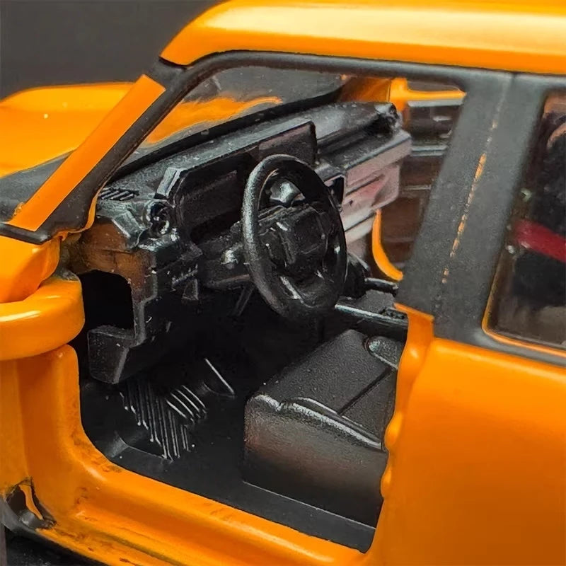 [TOY] 1:36 Toyota 2023 Land Cruiser J250 Orange Model Car Die-Cast