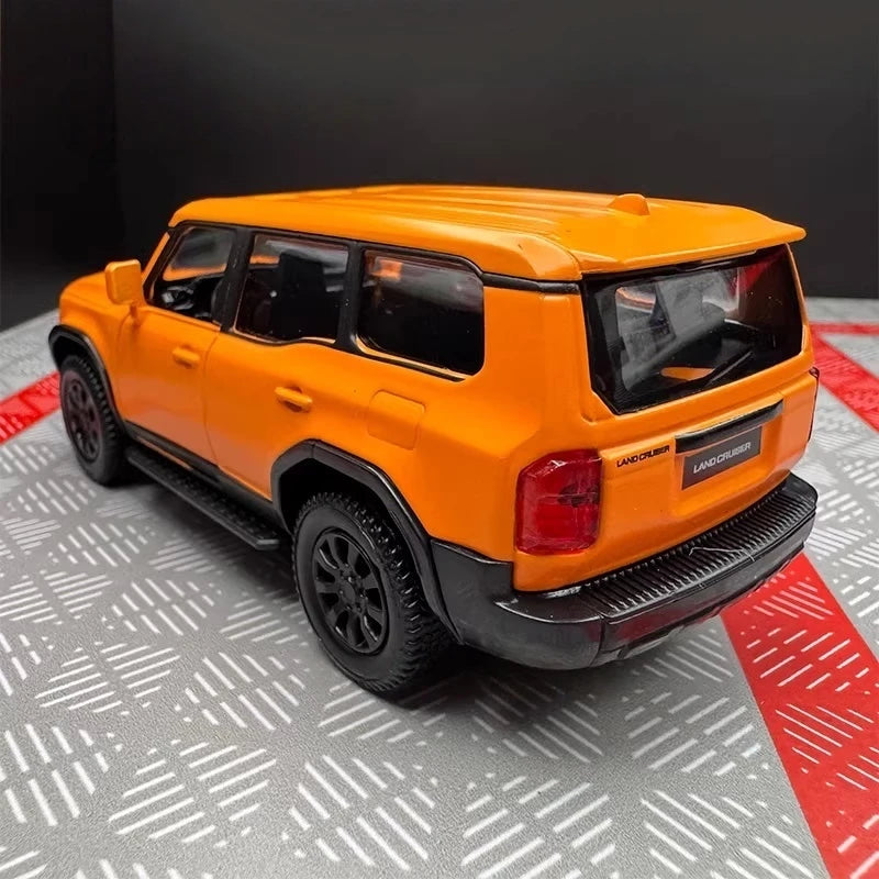 [TOY] 1:36 Toyota 2023 Land Cruiser J250 Orange Model Car Die-Cast