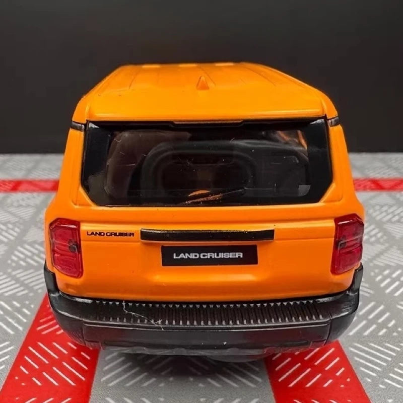 [TOY] 1:36 Toyota 2023 Land Cruiser J250 Orange Model Car Die-Cast