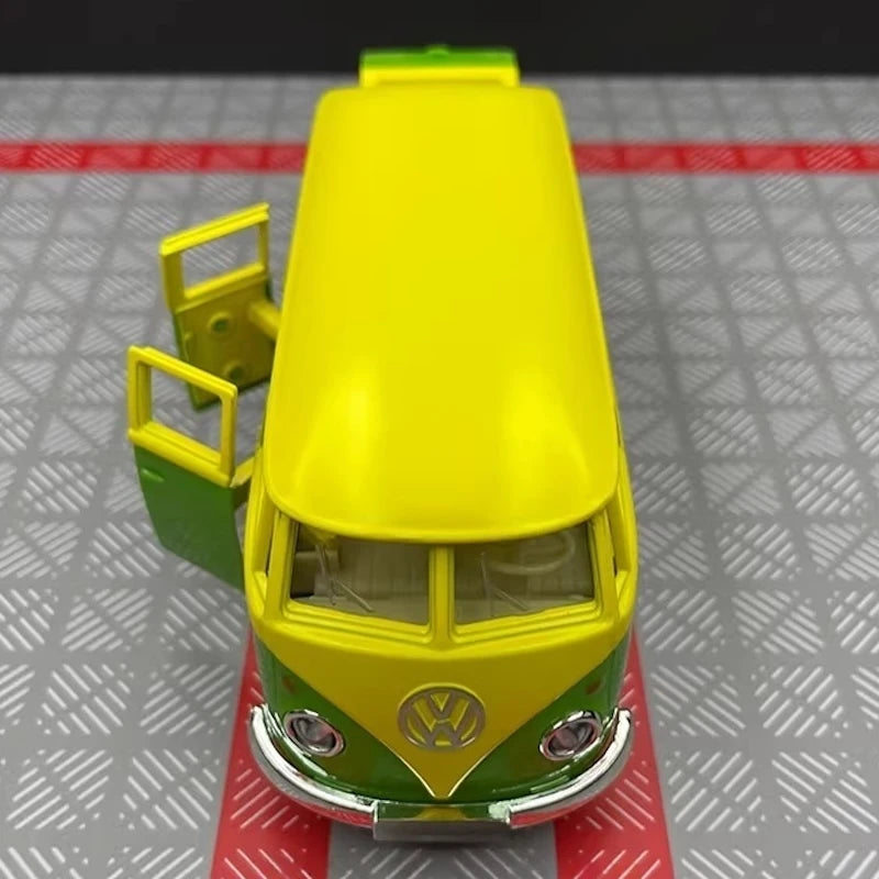 [TOY] 1:36 Volkswagen 1963 T1 Green Yellow Model Car Die-Cast