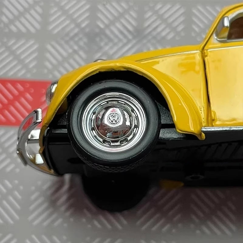 [TOY] 1:36 Volkswagen 1967 Beetle Glossy Yellow Model Car Die-Cast
