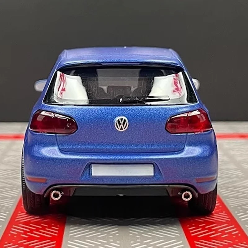 [TOY] 1:36 Volkswagen 2010 Golf GTI bleu voiture miniature Die-Cast