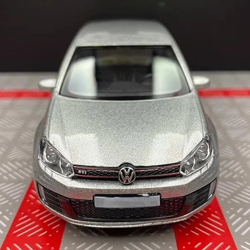 [TOY] 1:36 Volkswagen 2010 Golf GTI Silver Model Car Die-Cast