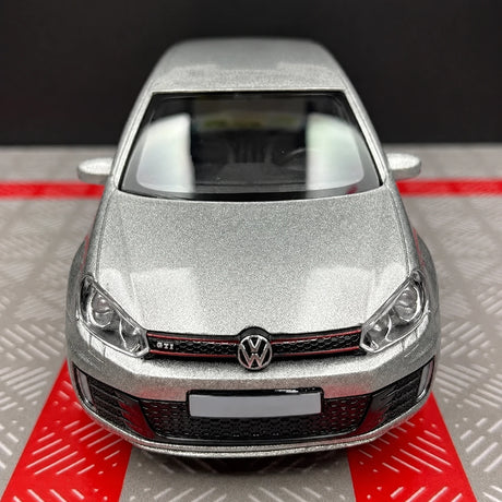 [TOY] 1:36 Volkswagen 2010 Golf GTI argento modellino di auto Die-Cast
