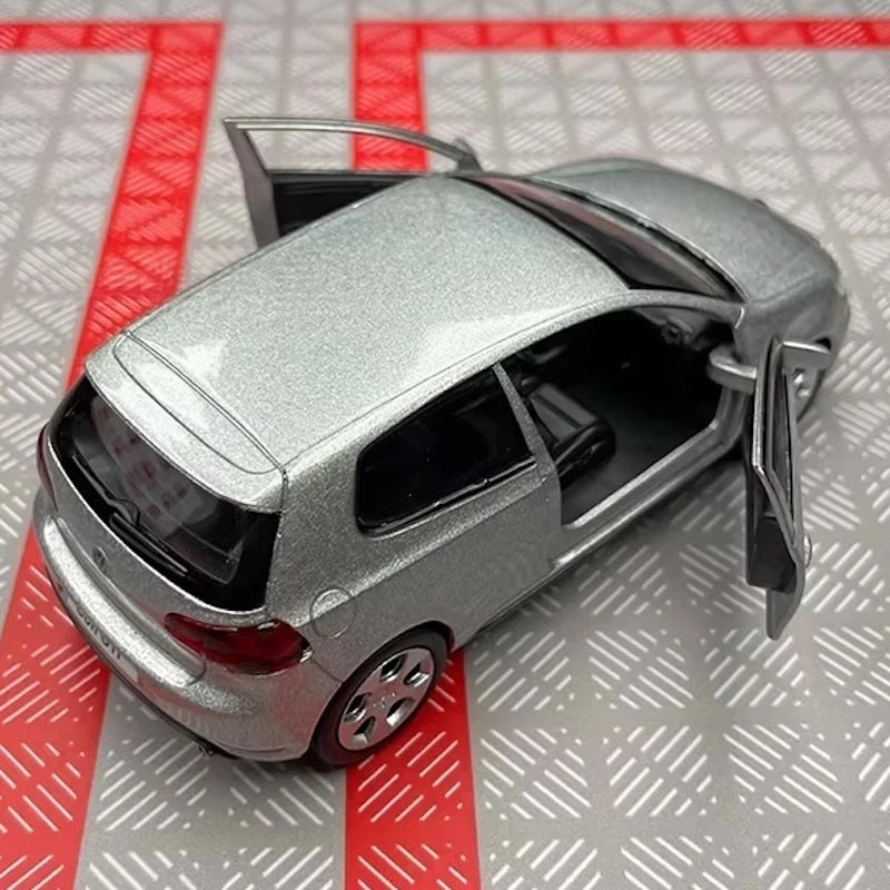 [TOY] 1:36 Volkswagen 2010 Golf GTI Silver Model Car Die-Cast
