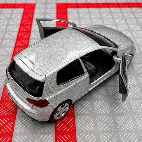 [TOY] 1:36 Volkswagen 2010 Golf GTI argento modellino di auto Die-Cast