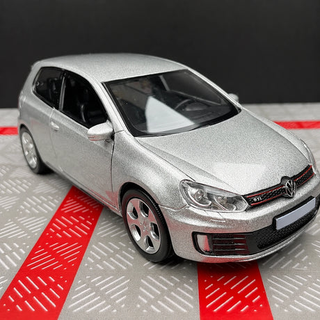 [TOY] 1:36 Volkswagen 2010 Golf GTI argento modellino di auto Die-Cast