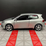 [TOY] 1:36 Volkswagen 2010 Golf GTI Silver Model Car Die-Cast