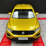 [TOY] 1:36 Volkswagen 2020 T-Roc Gold Model Car Die-Cast