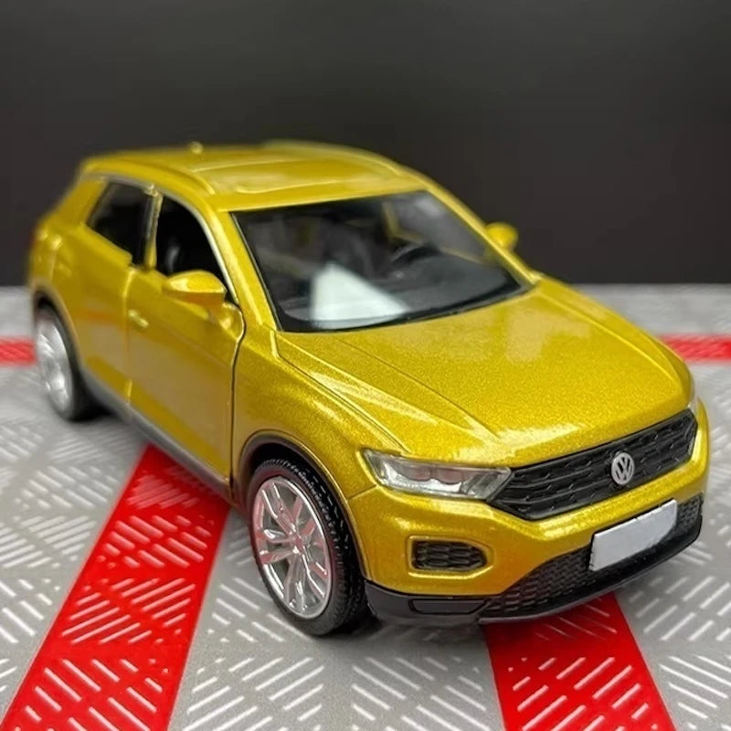 [TOY] 1:36 Volkswagen 2020 T-Roc Gold Model Car Die-Cast