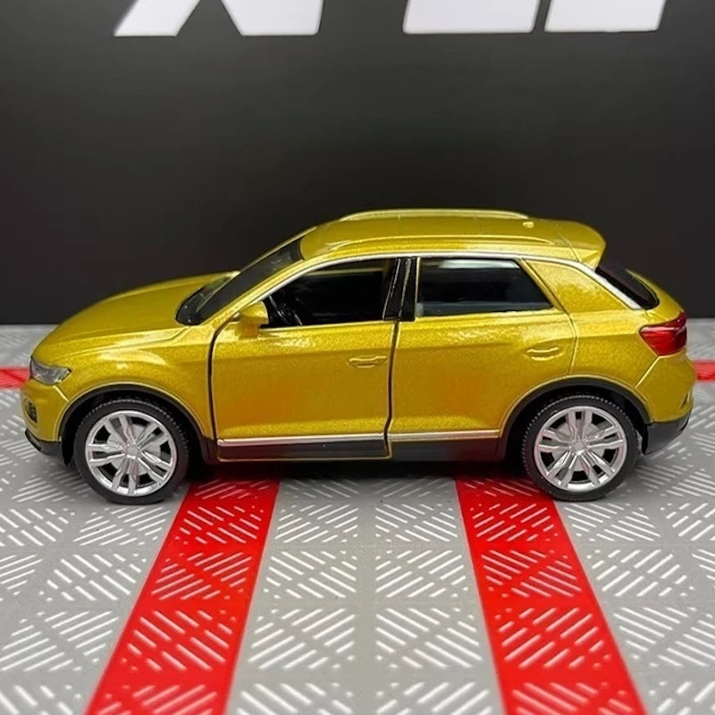 [TOY] 1:36 Volkswagen 2020 T-Roc Gold Model Car Die-Cast