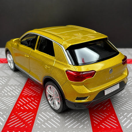 [TOY] 1:36 Volkswagen 2020 T-Roc oro modellino di auto Die-Cast
