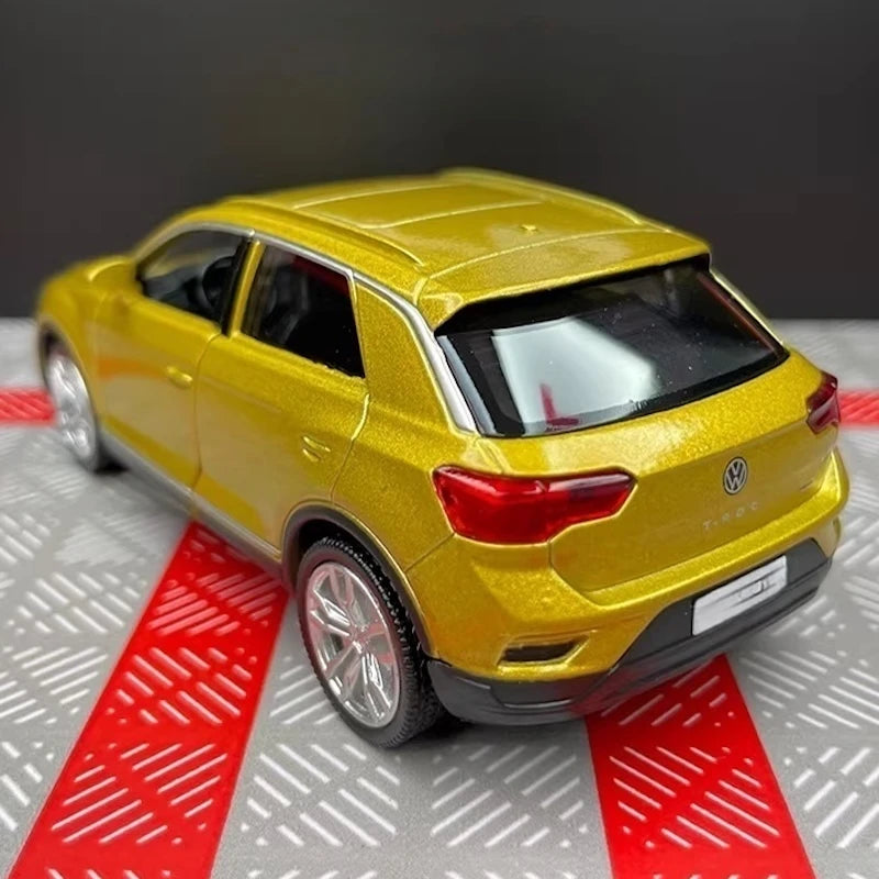 [TOY] 1:36 Volkswagen 2020 T-Roc Gold Model Car Die-Cast