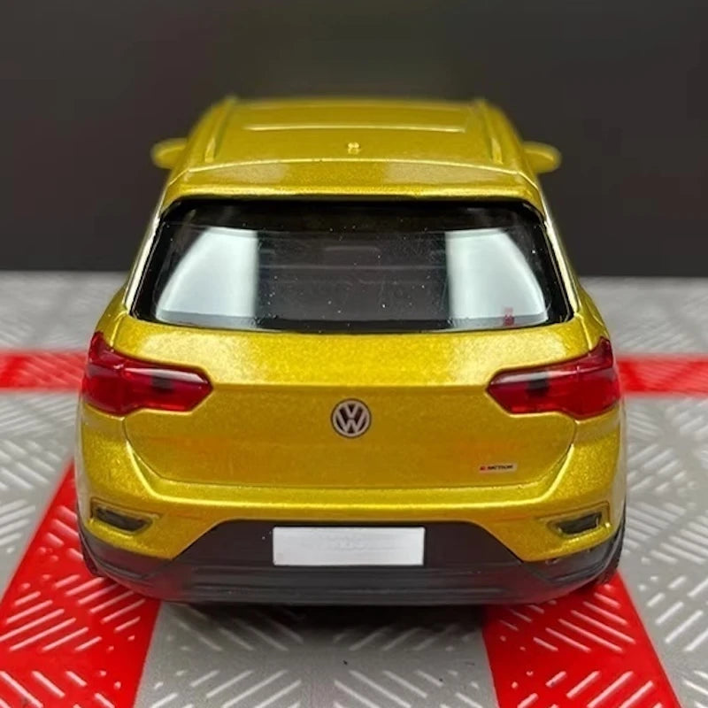 [TOY] 1:36 Volkswagen 2020 T-Roc Gold Model Car Die-Cast