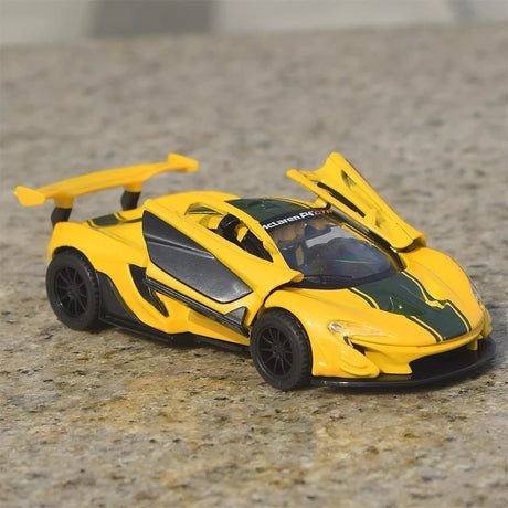 McLaren 2015 P1 GTR أصفر 1:40 – نموذج عرض معدني مصبوب