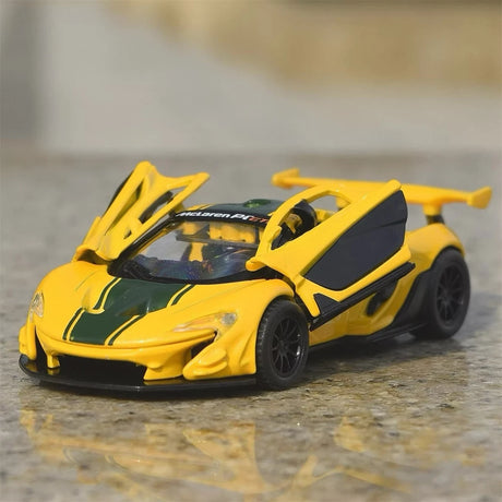 McLaren 2015 P1 GTR أصفر 1:40 – نموذج عرض معدني مصبوب