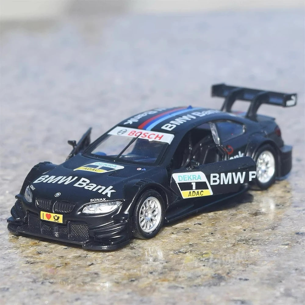 [TOY] 1:42 BMW 2012 E92 M3 DTM Schnitzer #1 Model Car Die-Cast
